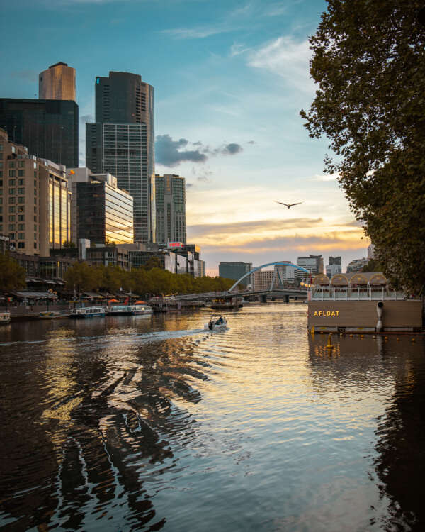 Sunset photo of the Yarra river in Melbourne
